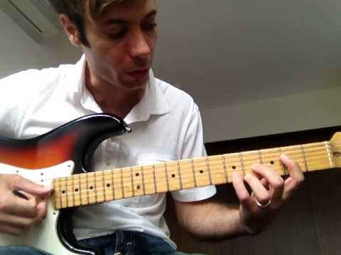 Electric guitar tips - using simple triad chords, Pt. 1