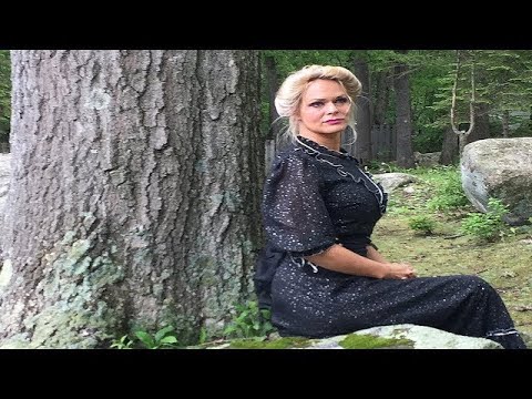 Wagon Wheel ~ Marianne Nowottny and Her All American Band Official Video