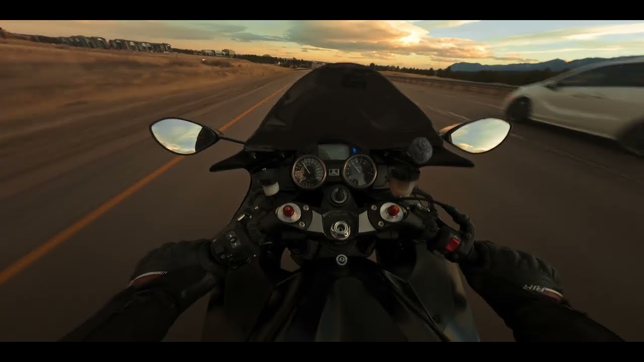 Kawasaki ZX-14R | Highway Bridge