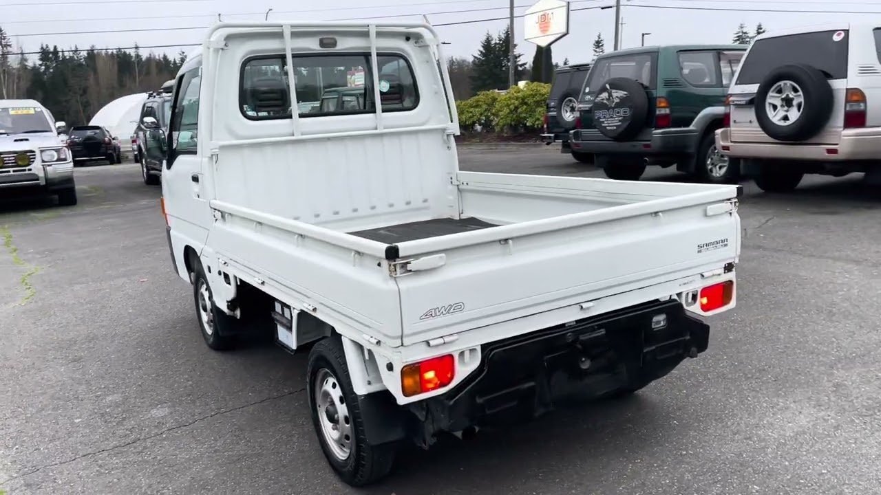 1999 Subaru Sambar Kei truck TT2, EFI,  5 speed manual transmission Extra Low gear Airbag and AC