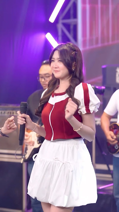 Yang manis manis mau lewaat duluu #ochialvira #divahani #dangdut #dangdutkoplo #tapromusik