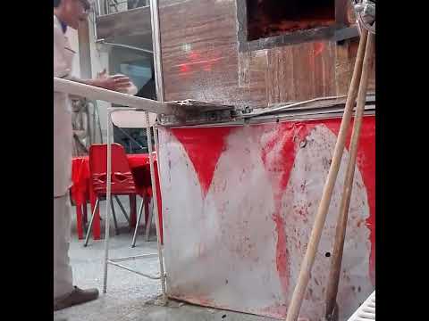 پخت نان سنگک سنتی توسط شاطر روح الله