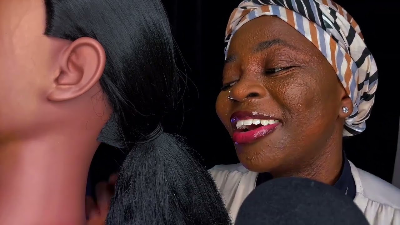 ASMR Türkçe. Sınıfındaki Saçlarına Takıntılı Olan Kız