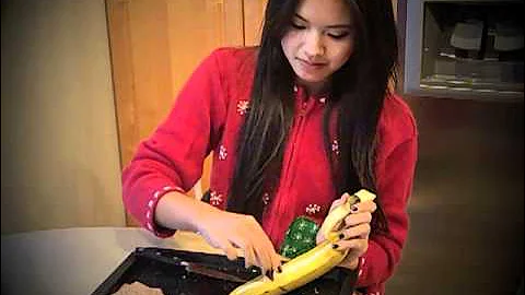 How to make a Banana Boat S'more