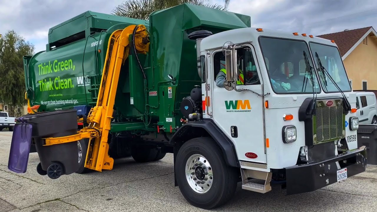 Waste Management’s BRAND NEW Peterbilt 520 CNG Amrep HX450 ASL! YouTube