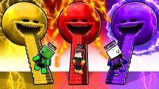 JJ vs Mikey vs Carrie: MOON WOKE UP STAIRS BATTLE In Minecraft - Maizen