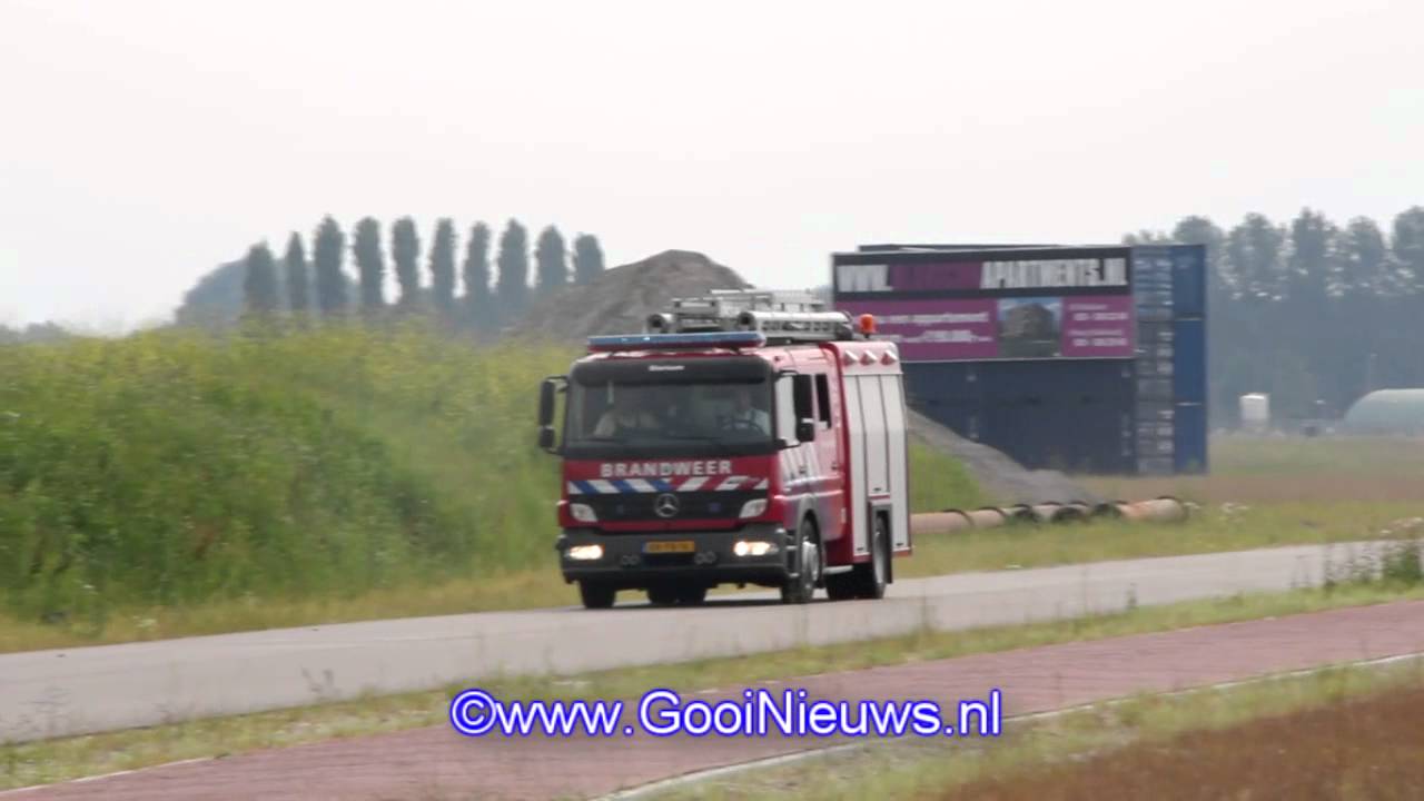 Prio1 TS631 brandweer Blaricum met spoed over de Stichtseweg (340)