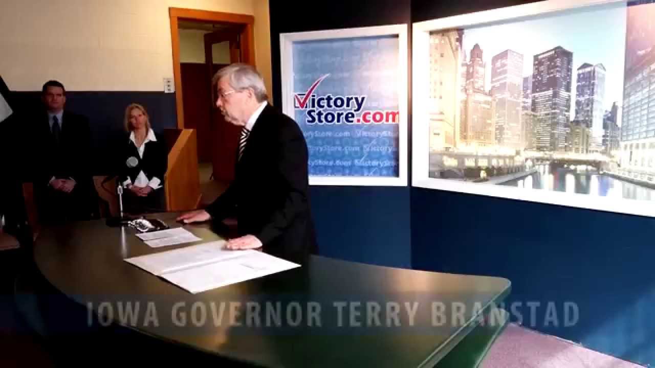 Governor Terry Branstad at Victory Enterprises
