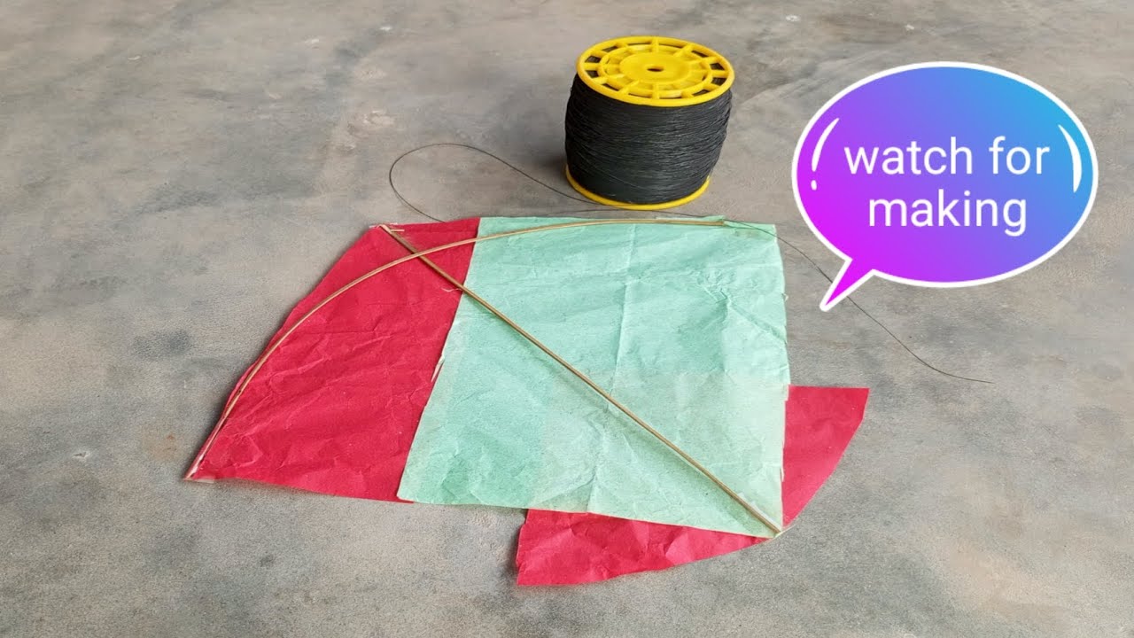Red and  green paper kite making with new trick and subscribe//kite making at home 😁😁😁