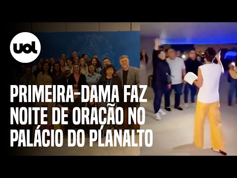 Michelle Bolsonaro leva grupo evangélico para orar no Planalto