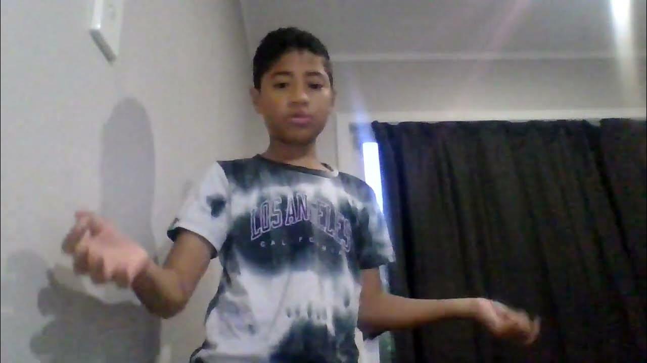 my first time learning to yoyo tricks as godspeed YouTube