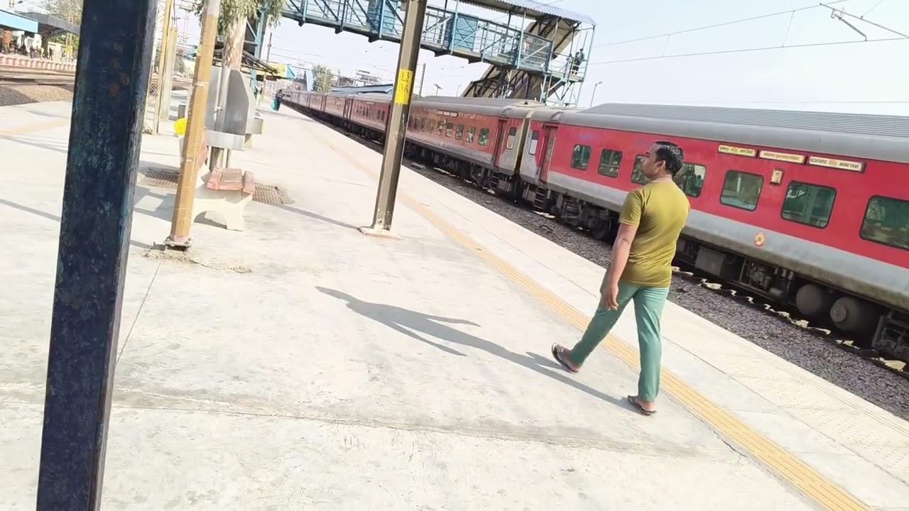 Shramjivi express sapt Kranti superfast overtake sahibabad junction  New Delhi junction Rajgir