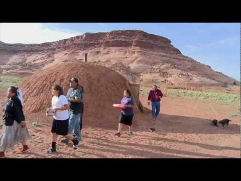 Video: Besøger Monument Valley Tribal Park i Arizona og Utah