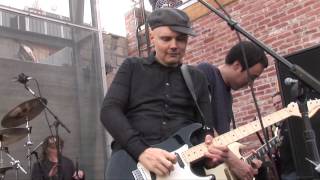 Download lagu Smashing Pumpkins - Ava Adore LIVE April 17th 2010 Record Store Day (mixed audio)