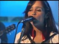 Capture de la vidéo Julieta Venegas - Andar Conmigo (Estudio Cm 2004)