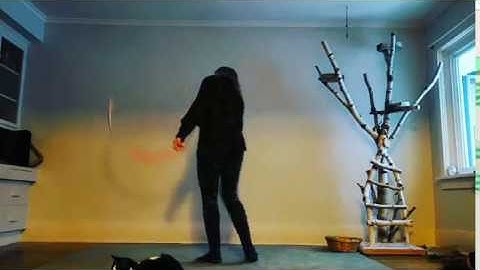 2019 Hoopy New Year Challenge Day 23- Single Hoop Turning Jawbreaker Combo