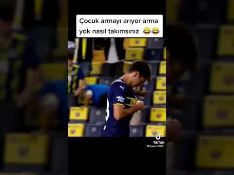 Çocuk armayı  arıyor ama arma yok sjsjs