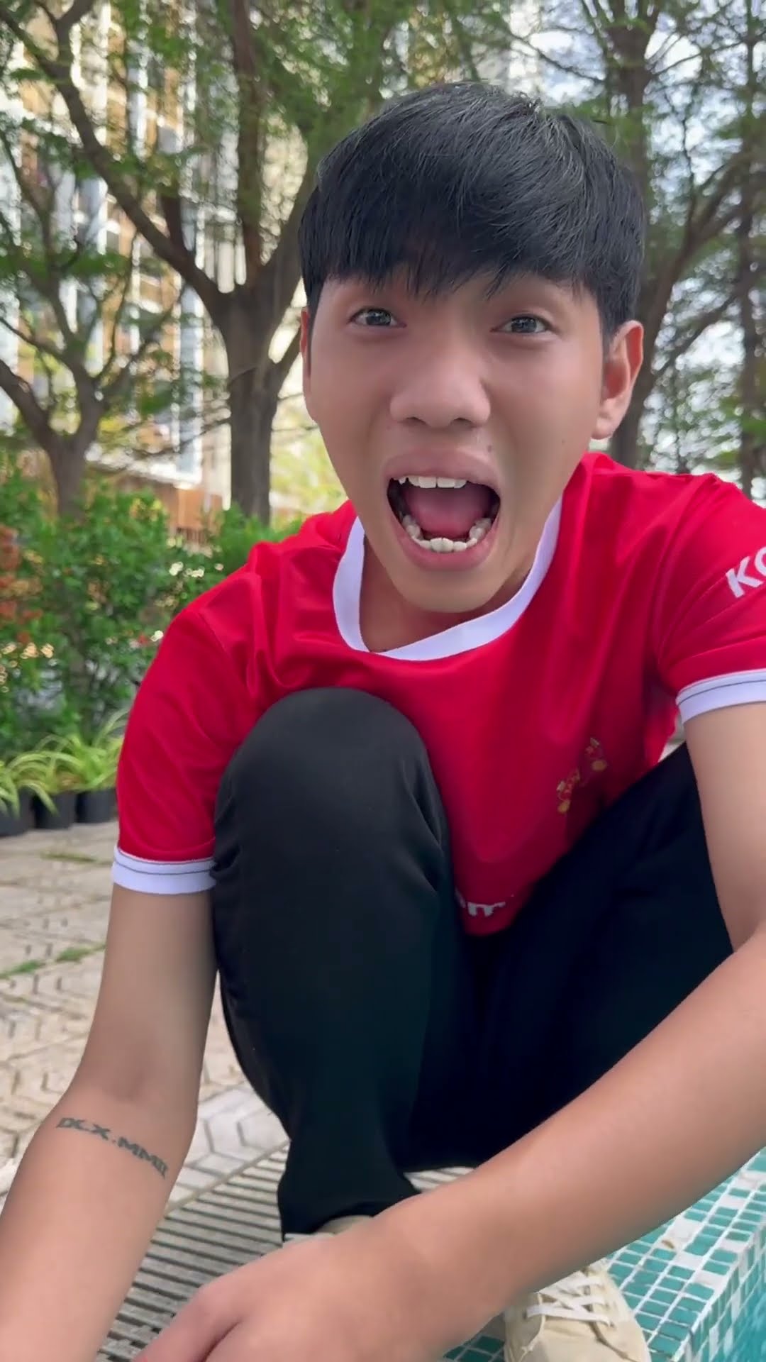 LNF - Cánh tay tôi sau khi bị thương❗️|| The condition when my arm got injured ? #shorts