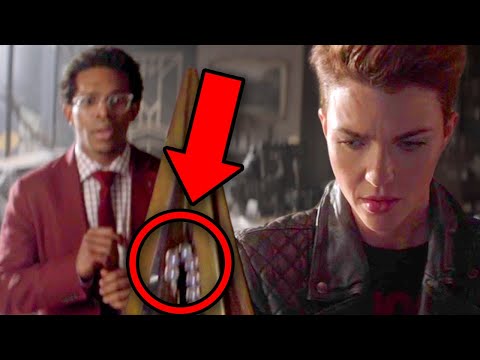 batwoman-trailer-breakdown!-crisis-on-infinite-earths-details!