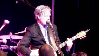 Tim Finn - Unsinkable (Scala London 08/08/10)