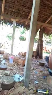 buat patung dari pohon kelapa