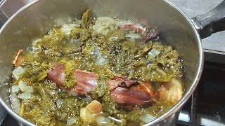 Cook With Me - SOUTHERN MUSTARD GREENS #mustardgreens #collards #sidedish #food #husbandwife 