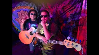 "Hong Kong in the Rain" by Scott Ibex - Featuring Ivan Paisrt Jr. - 2023 Czech Folk Sessions
