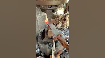 Thumbnail of Alat sederhana yang digunakan untuk memotong besi panas dengan mudah #shorts