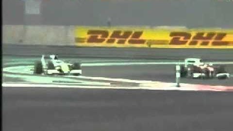 K. Kobayashi realiza x em Jenson Button - K. Kobayashi performs x in Jenson Button