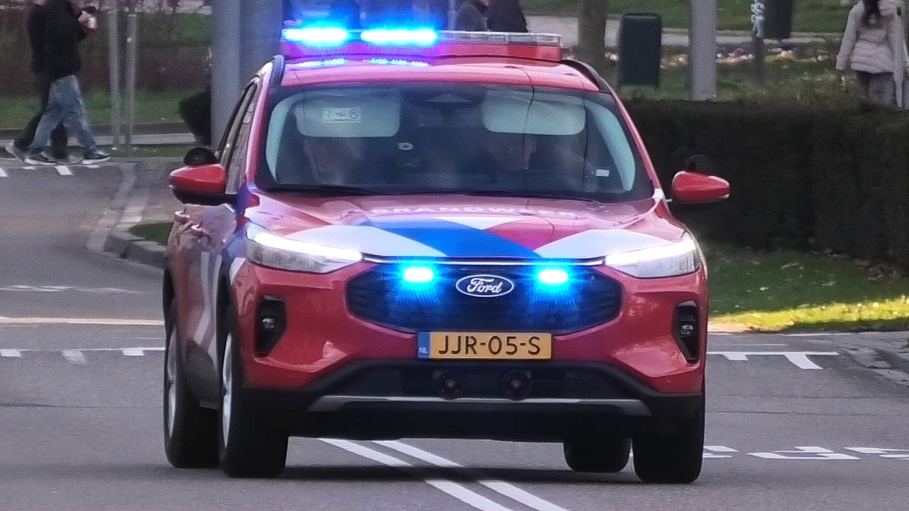 [PRIMEUR] Vele hulpdiensten met spoed naar verschillende meldingen in Arnhem!