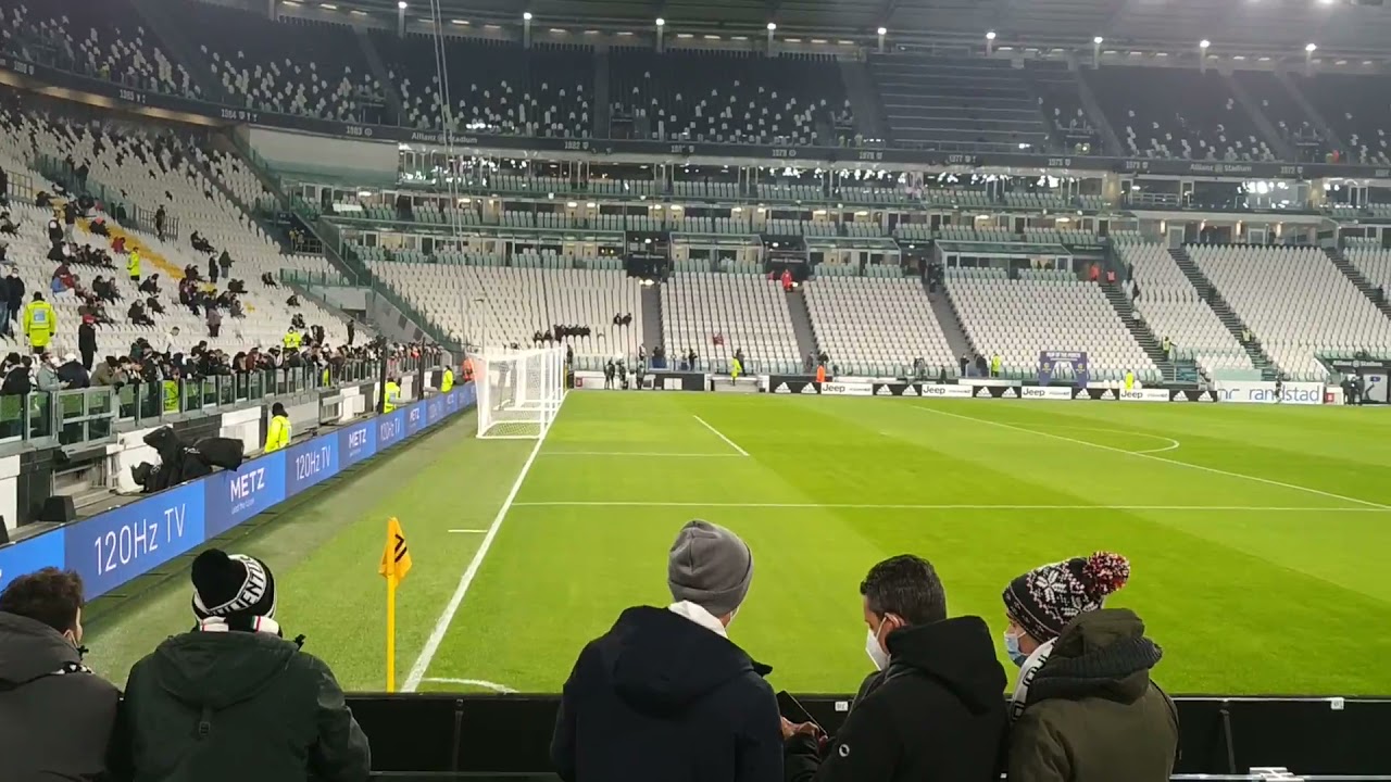 Juventus Stadium - Settore Family 117 fila 5 posti 1, 2 e 3 - YouTube