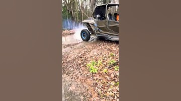 Does your ATV park have a burnout pad 😎🤘🏽 #xp4t #polarisrzr Demon Run ATV Trails @flash22h