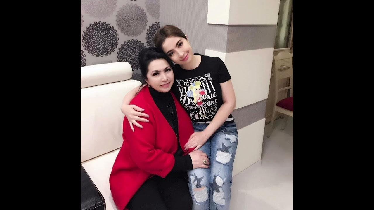 Анамның досымен моншада жыныстық қатынас ескі үлкен қынап