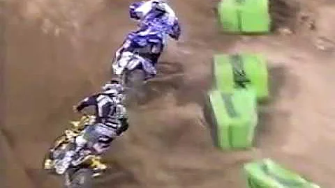 2009 Las Vegas Supercross (450cc) Main (James Stewart Goes for Supercross Title #5)