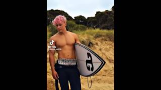 Credits Kayse_white #survivingsummer #baxter ⚠️video is not mine and was found of tt!⚠️ Profile