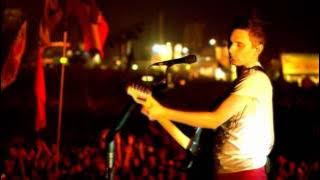 Muse - Interlude   Hysteria live @ Glastonbury 2010