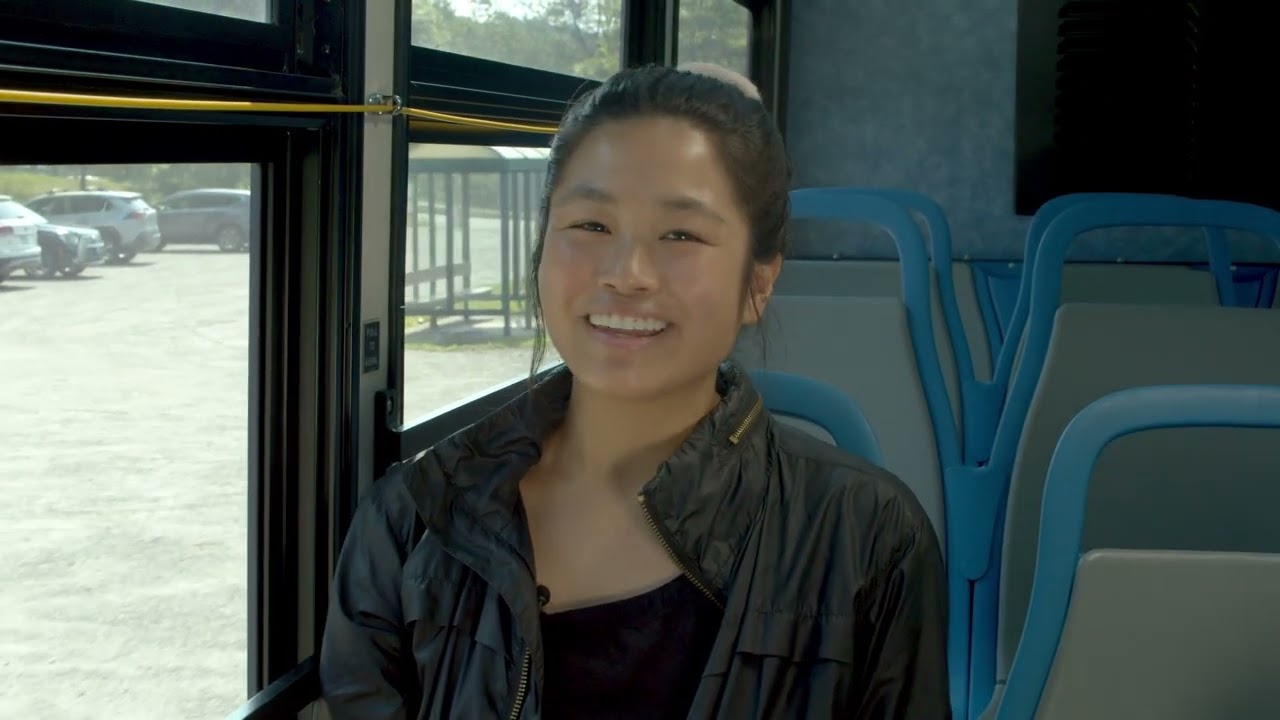 Boarding and Exiting the Bus | Advance Transit How to Ride Series