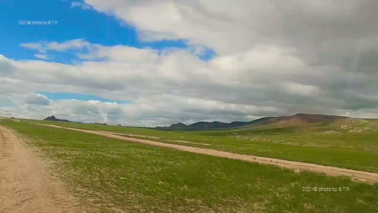 Bayankhongor- Buutsagaan- Bayanburd