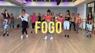 FOGO - Garmiani ft Julimar Santos | Coreografía Oficial Dance Workout | DNZ Workout | DNZ Studio Resimi