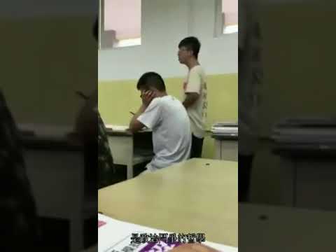 中共學生在課堂上公然反對馬克思主義