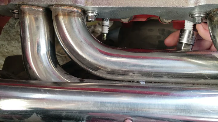 my modified short slp spark plug socket to clear turbo headers on a sbc 350