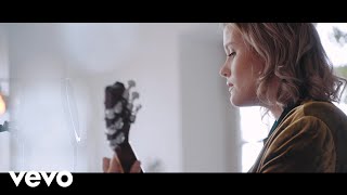 Video thumbnail of "Lilly Ahlberg - Bad Boys (Acoustic)"