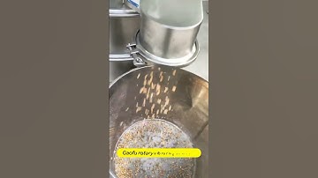 Use Gaofu rotary vibrating screen to sieve corn kernels, food-grade materials are more assured