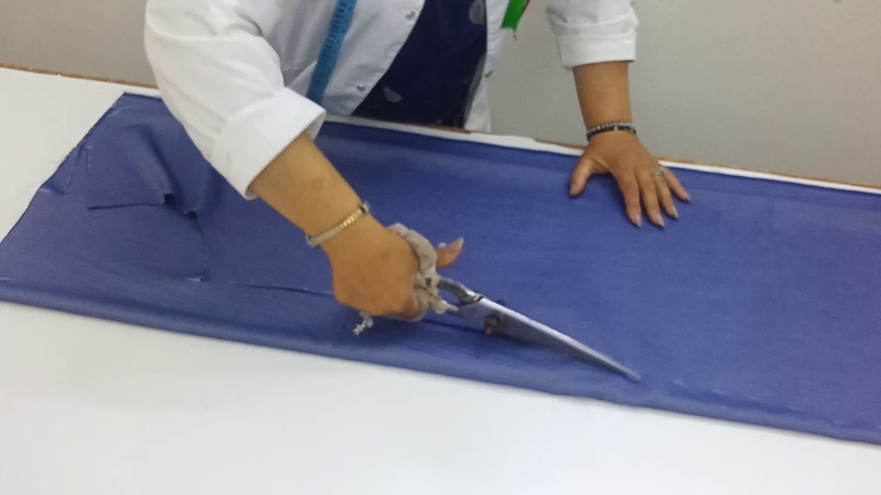 بغيتي تفصلي قميجة رومية باسهل طريقة اجي تشوفي الخطوات