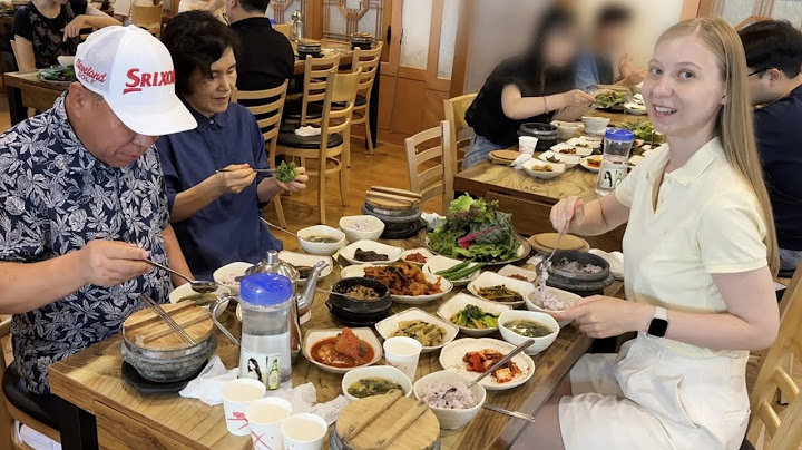 한국가족들과 함께 보내는 주말. Part2. 우크라이나 여자의 먹방. 쌈밥 처음 먹어본 반응 | Корейська їжа: куштую перший раз ссам. Мокпан