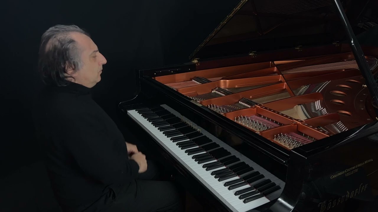 J. S. Bach Prelude & Fugue in C minor (WTC 1) - Carlo Grante, piano