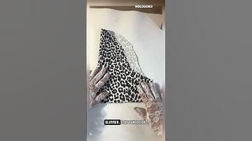 Drafting pointy shoulder sleeves for my corseted top #diy #sew #fashion #styling #draping #pattern