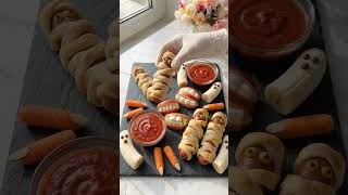 🌭👻 Mummy Hot Dog Halloween Snack Board