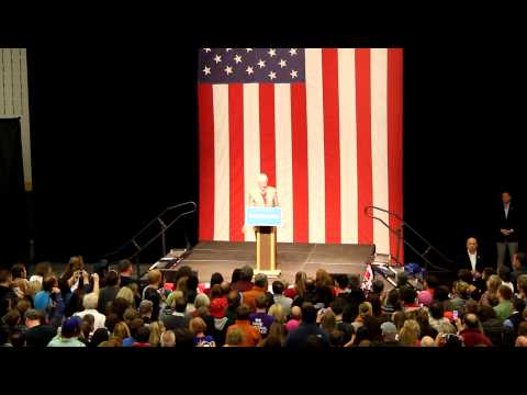 President Bill Clinton in Roanoke, Virginia: Colin...