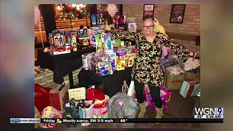 9 1 hd rtn 2017 11 30 05 36 07 toy drive kelly lit...